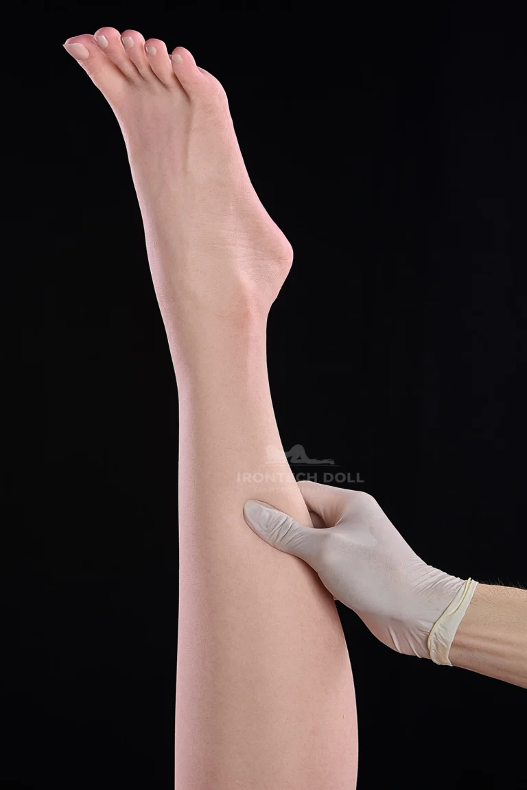 Irontech Doll Hard Hands & Feet Upgrade (29)
